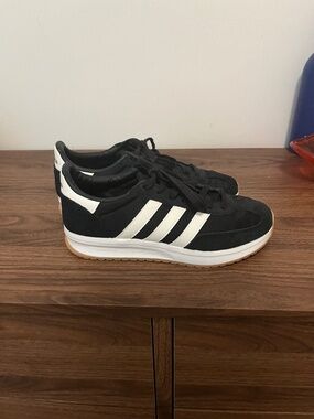 Adidas Run 70s 2.0 Sneakers